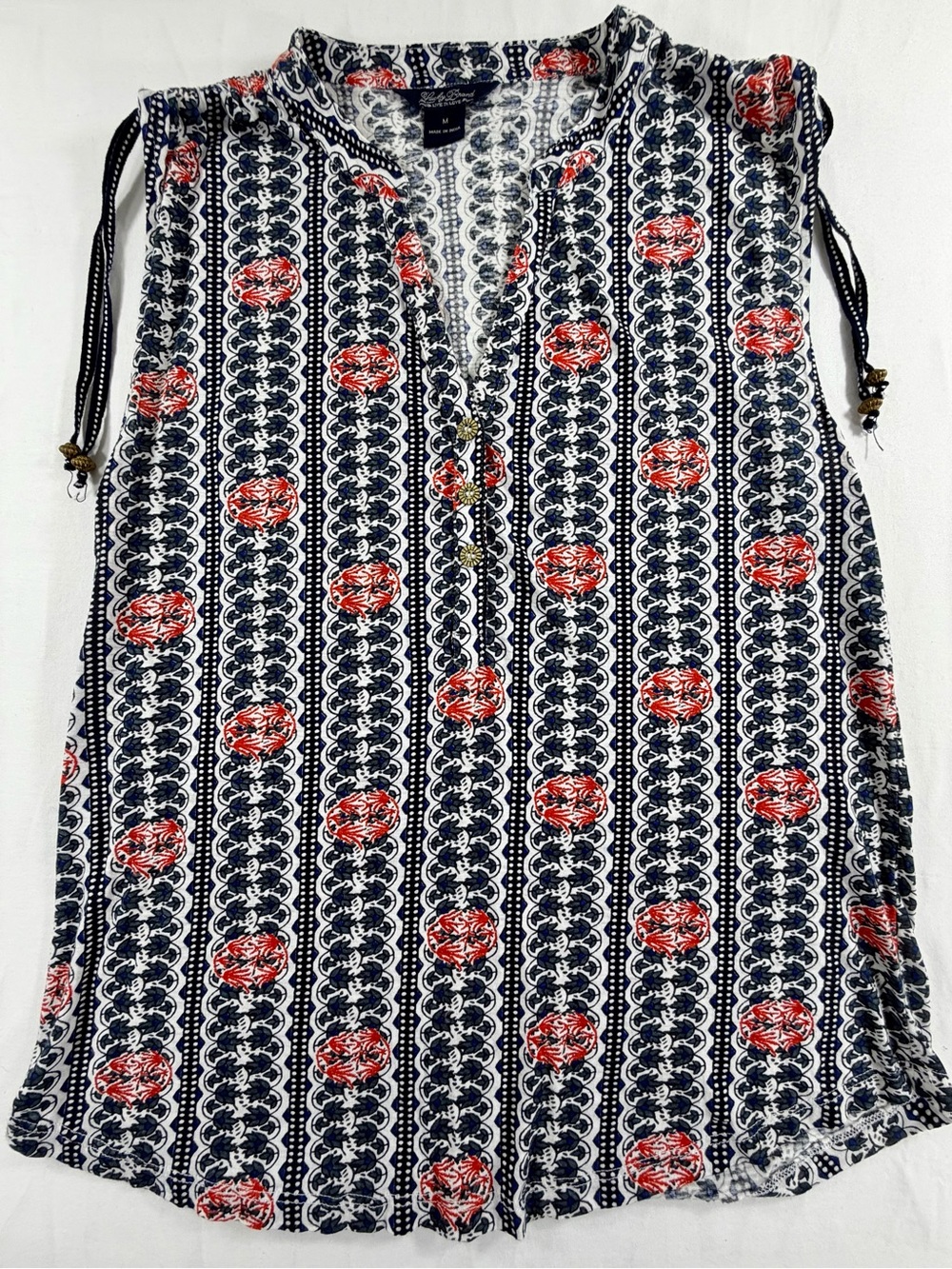 Lucky Brand Live in Love Sleeveless Blouse Women’s Medium Boho Tassel Tie Top